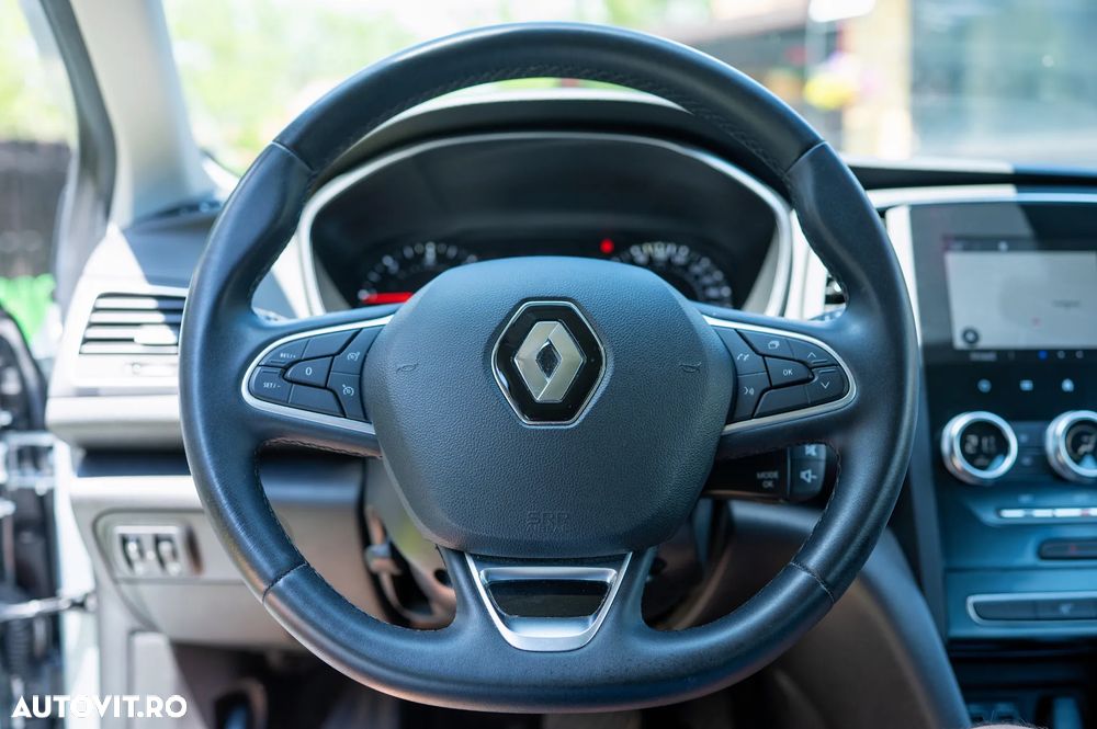 Renault Megane BLUE dCi EDC Limited - 30