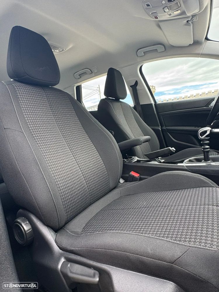 Peugeot 308 SW PureTech 130 GPF Stop & Start Allure - 19