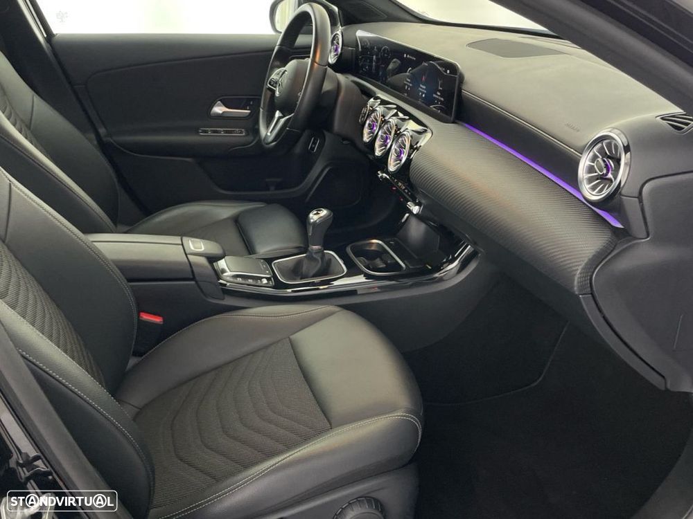 Mercedes-Benz A 180 Limousine d Style Aut. - 22