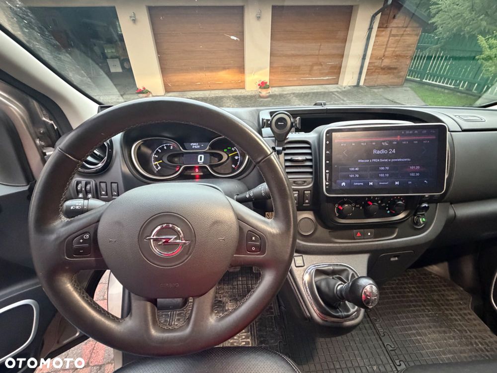 Opel Vivaro - 6