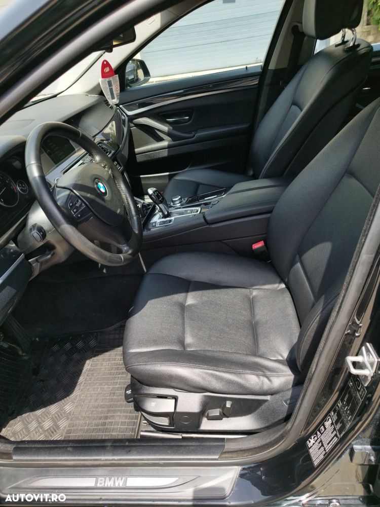 BMW Seria 5 535i xDrive AT - 8