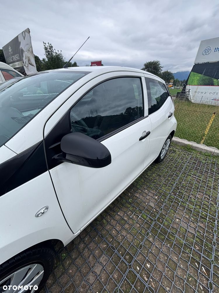 Toyota Aygo x - 6