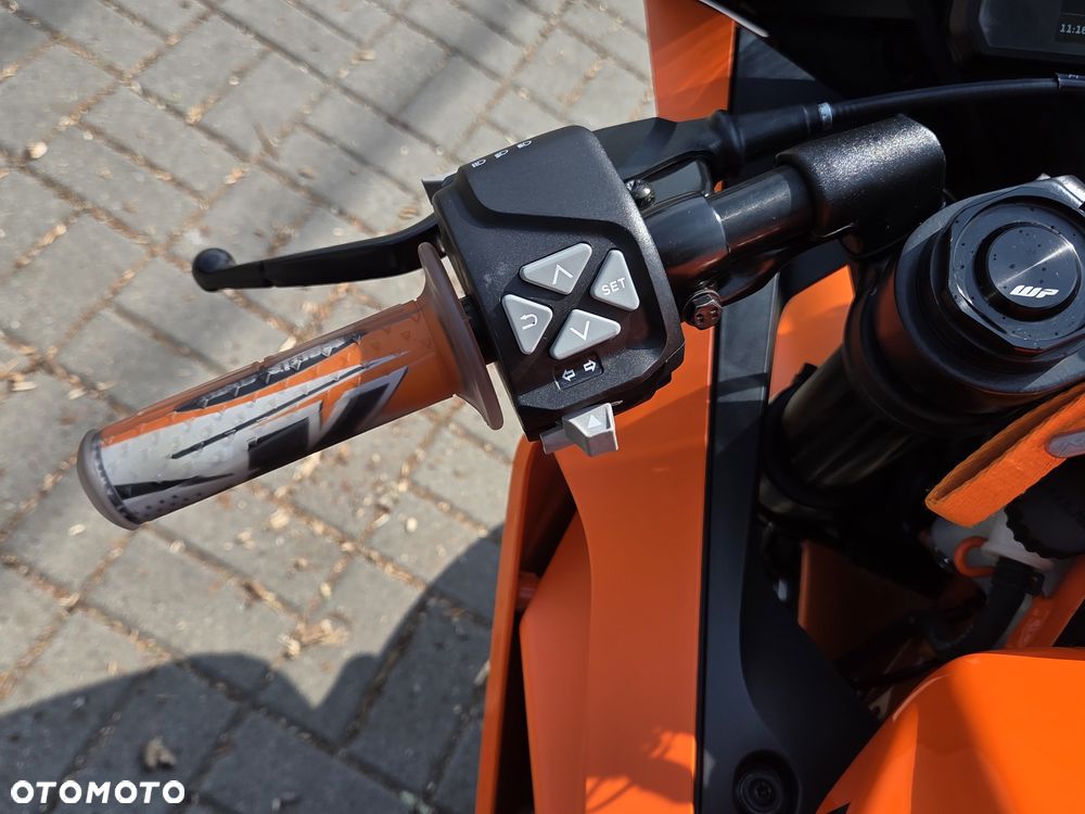 KTM RC 125 - 35