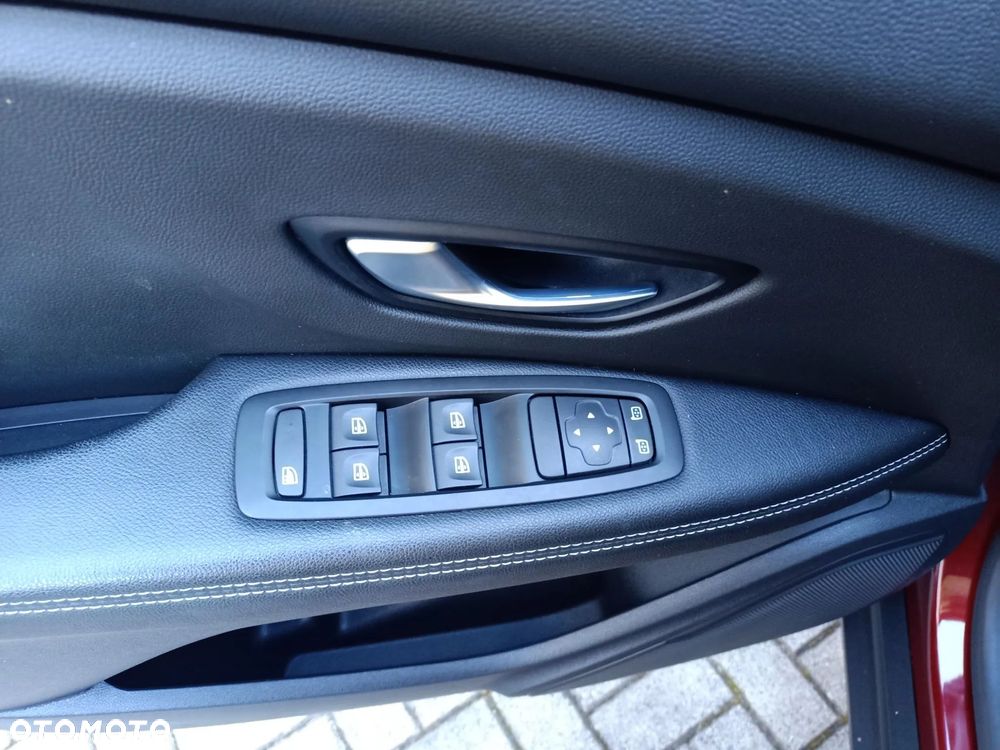 Renault Scenic - 18