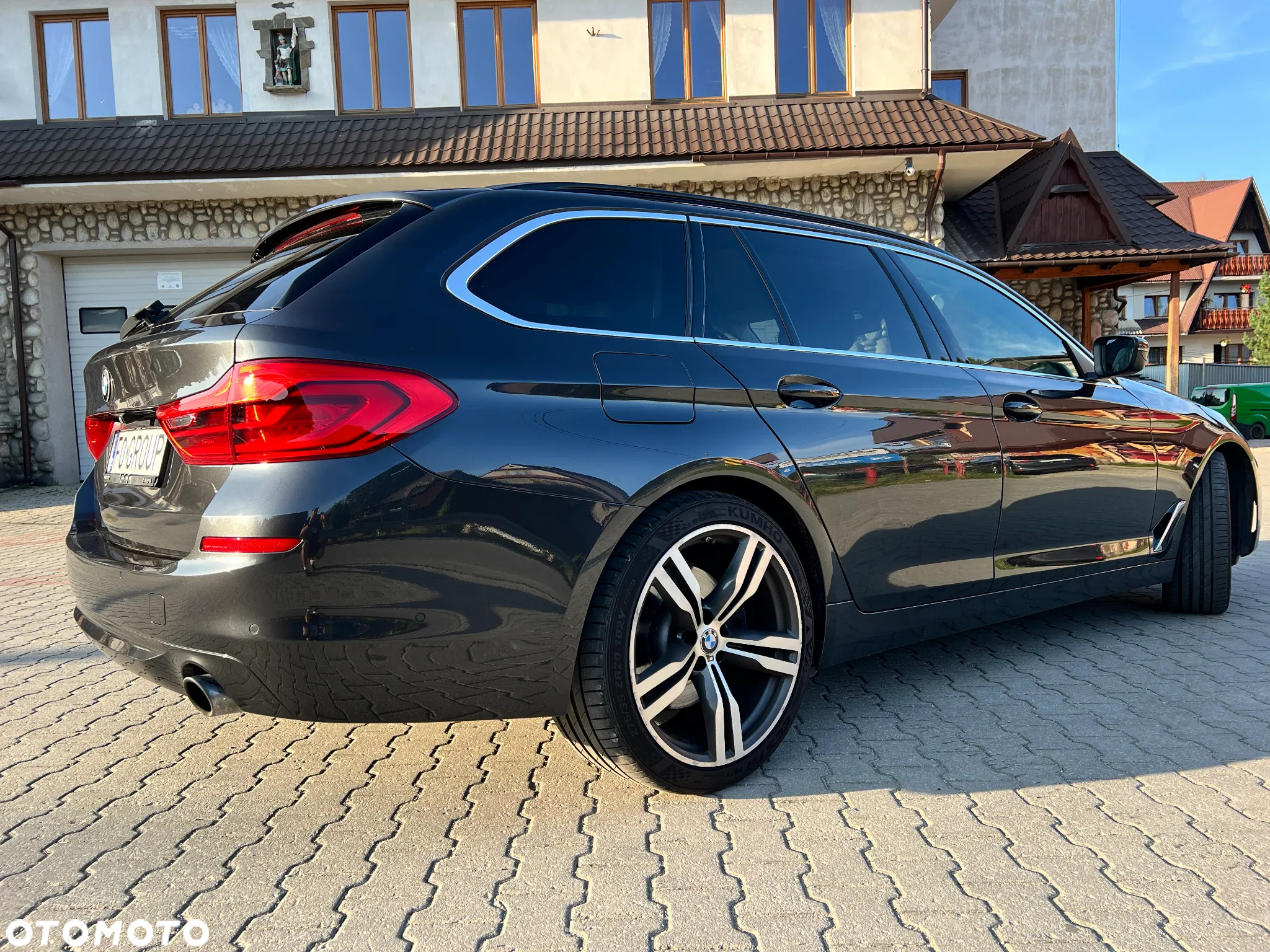 BMW Seria 5 530d xDrive Luxury Line - 4