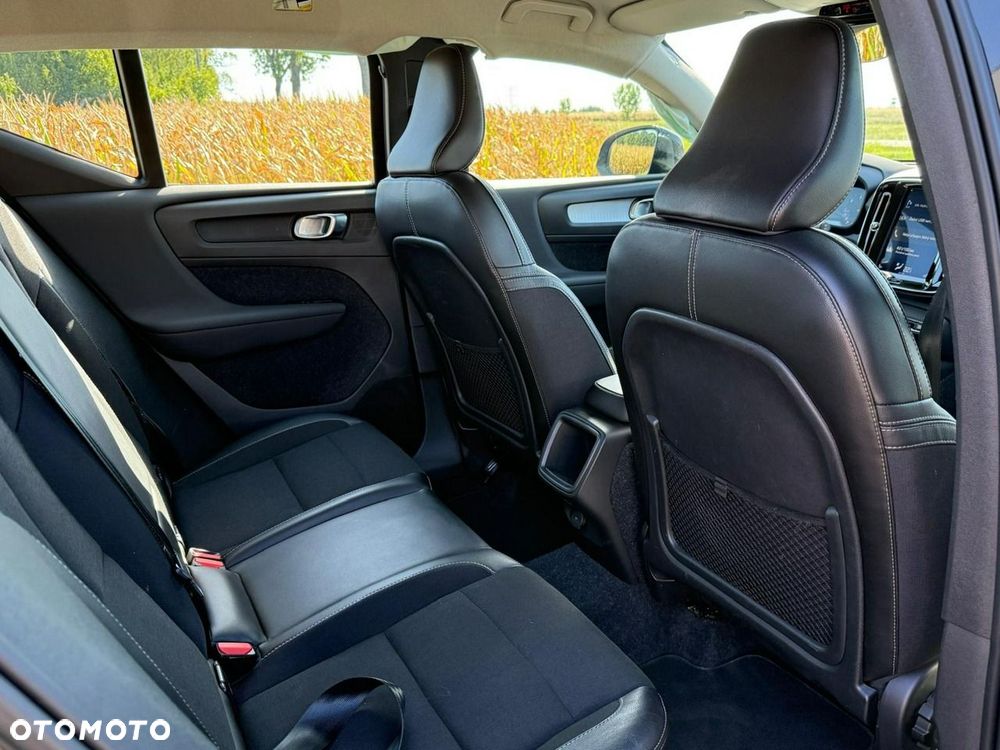 Volvo XC 40 D3 Momentum - 21