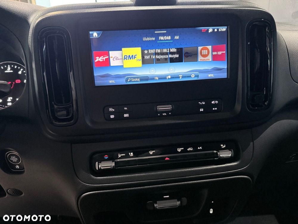 Mercedes-Benz Vito - 19