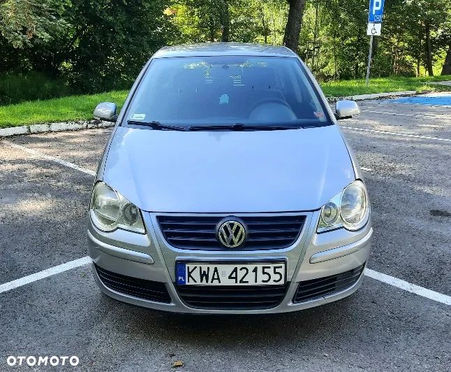 Volkswagen Polo 1.4 16V Trendline - 3