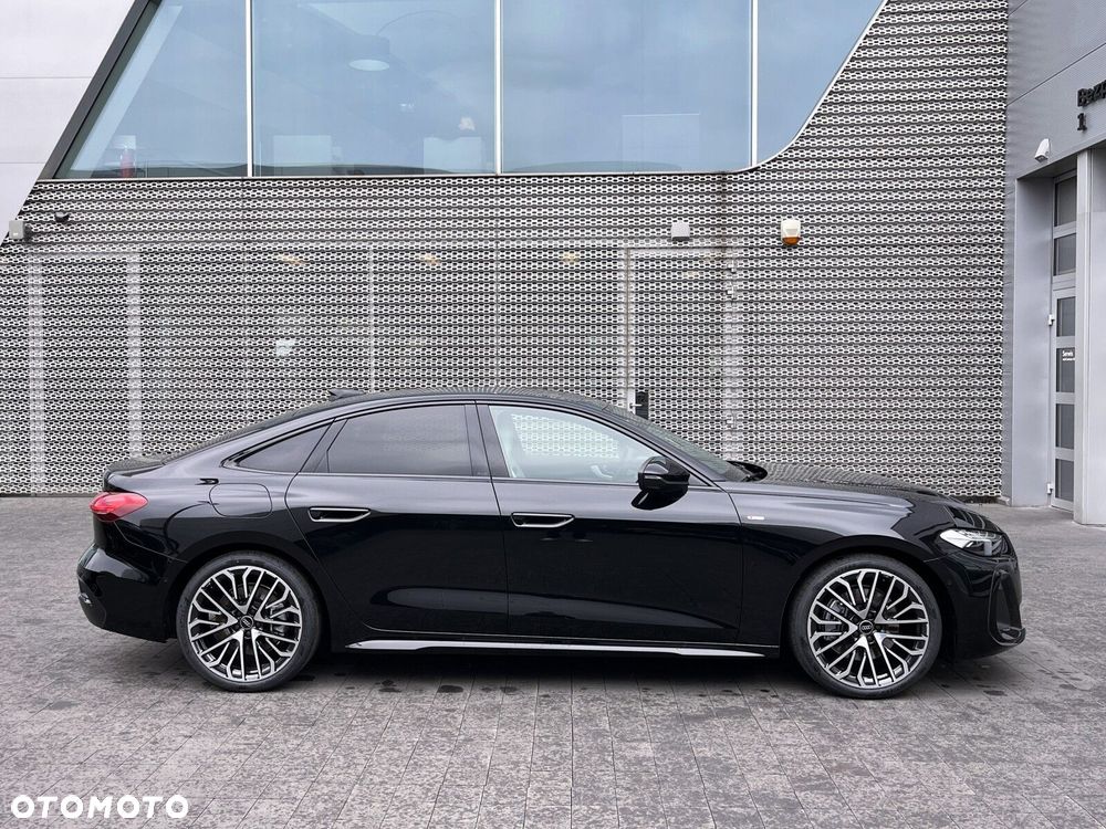 Audi A5 Limousine - 1