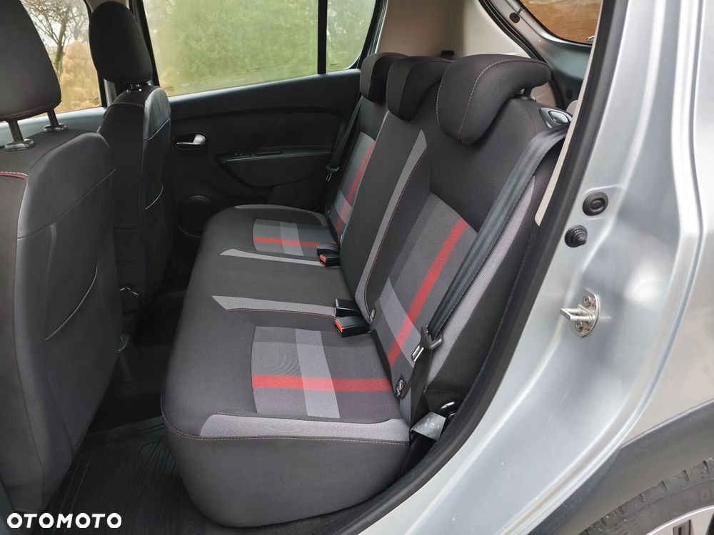 Dacia Sandero TCe 90 S&S Laureate - 16