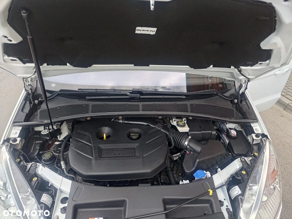 Ford S-Max - 14