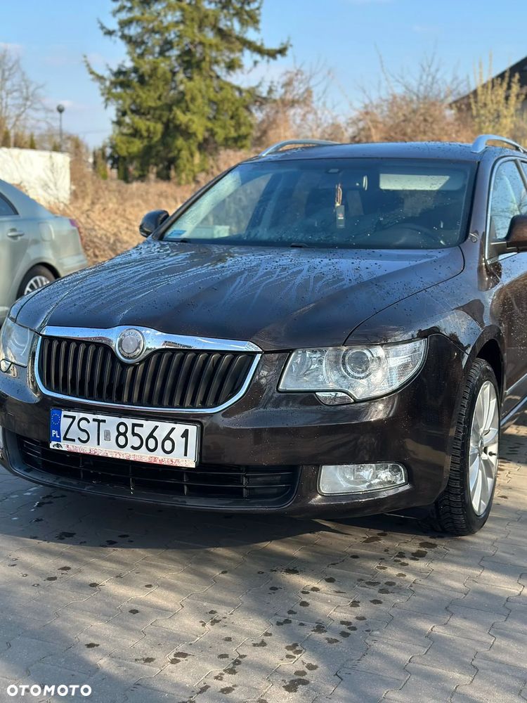 Skoda Superb 2.0 TDI Elegance - 6