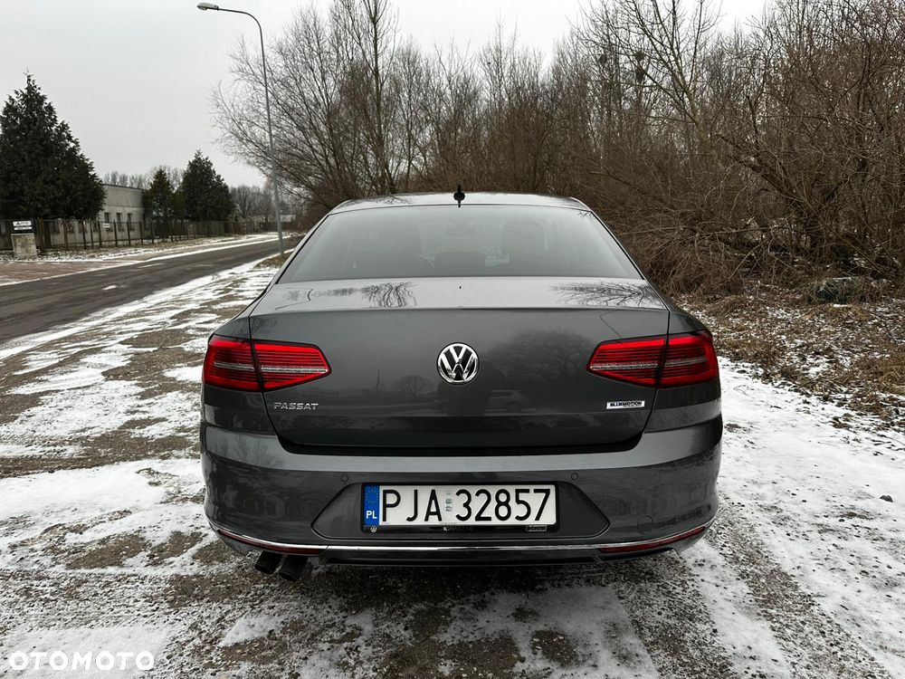Volkswagen Passat 2.0 TDI BMT Highline DSG - 8