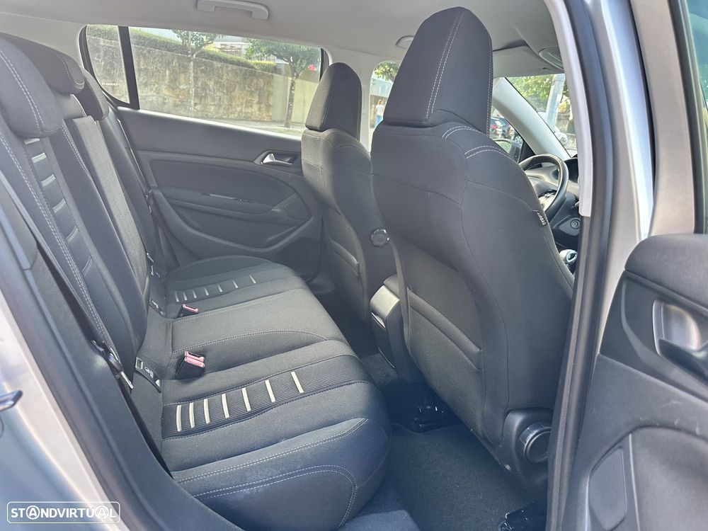 Peugeot 308 e-HDi FAP 115 Stop&Start Allure - 29
