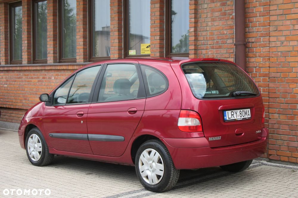 Renault Scenic - 3