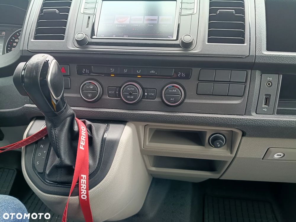 Volkswagen Caravelle 2.0 TDI L2 Trendline DSG - 14