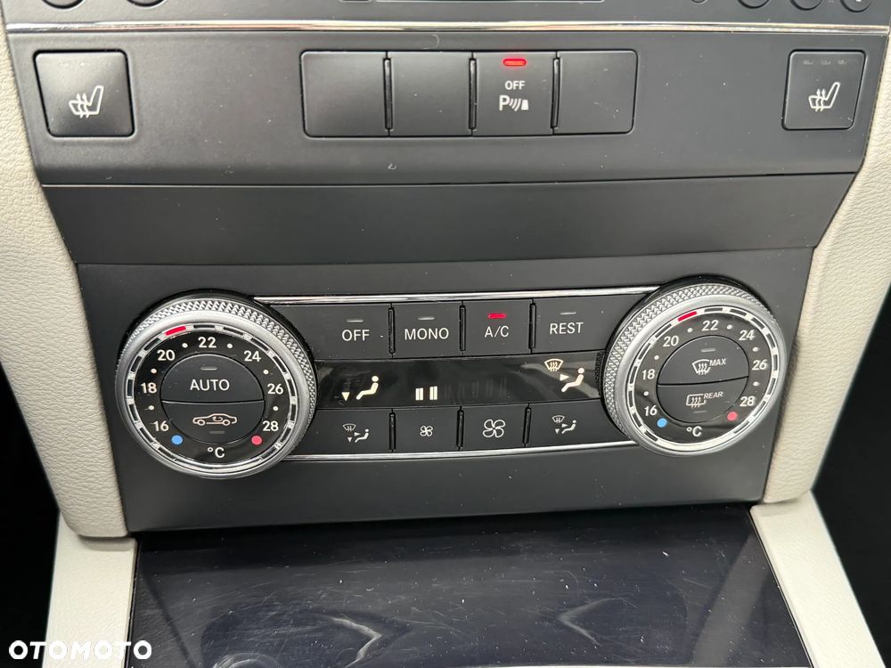 Mercedes-Benz GLK 320 CDI 4-Matic - 38