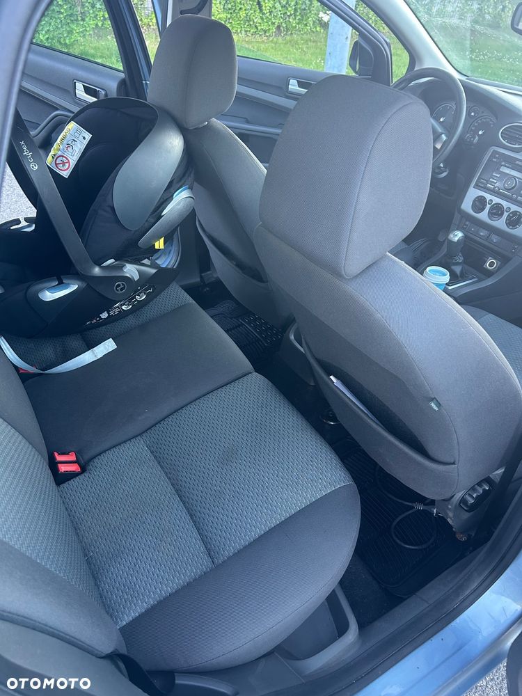 Ford Focus 1.6 TDCi Ambiente - 17