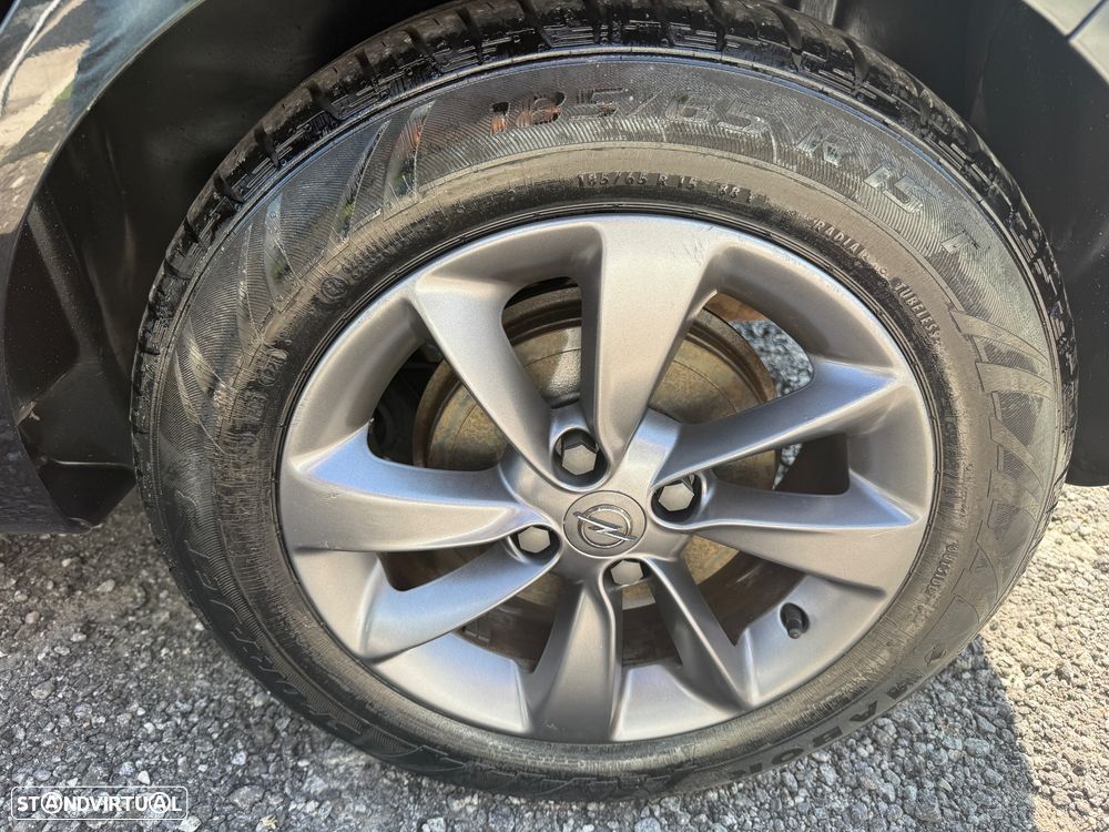 Opel Corsa 1.2 City FlexFuel - 28