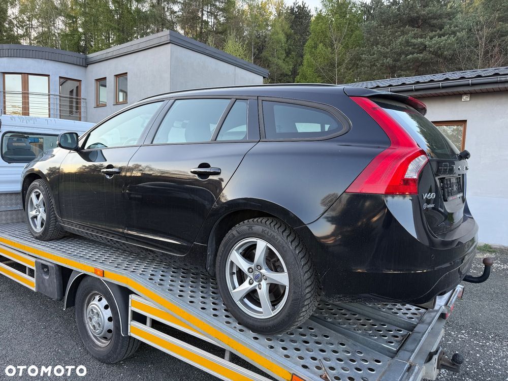 Volvo V60 D4 Edition Pro - 3