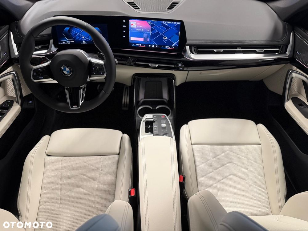 BMW X1 xDrive23i mHEV M Sport - 12