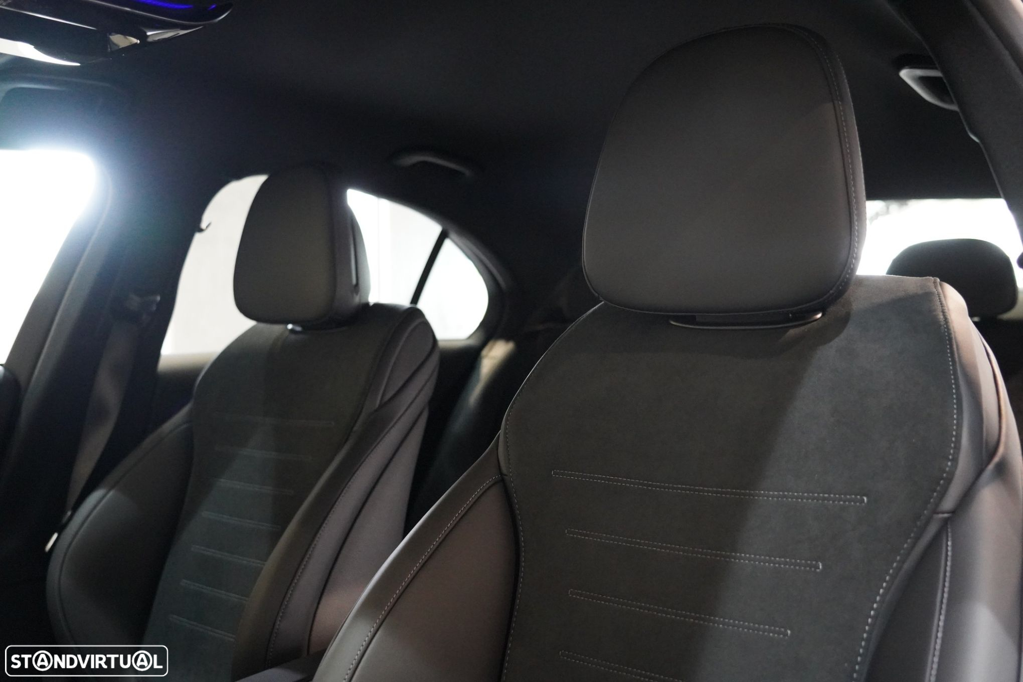 Mercedes-Benz C 300 d AMG Line - 24