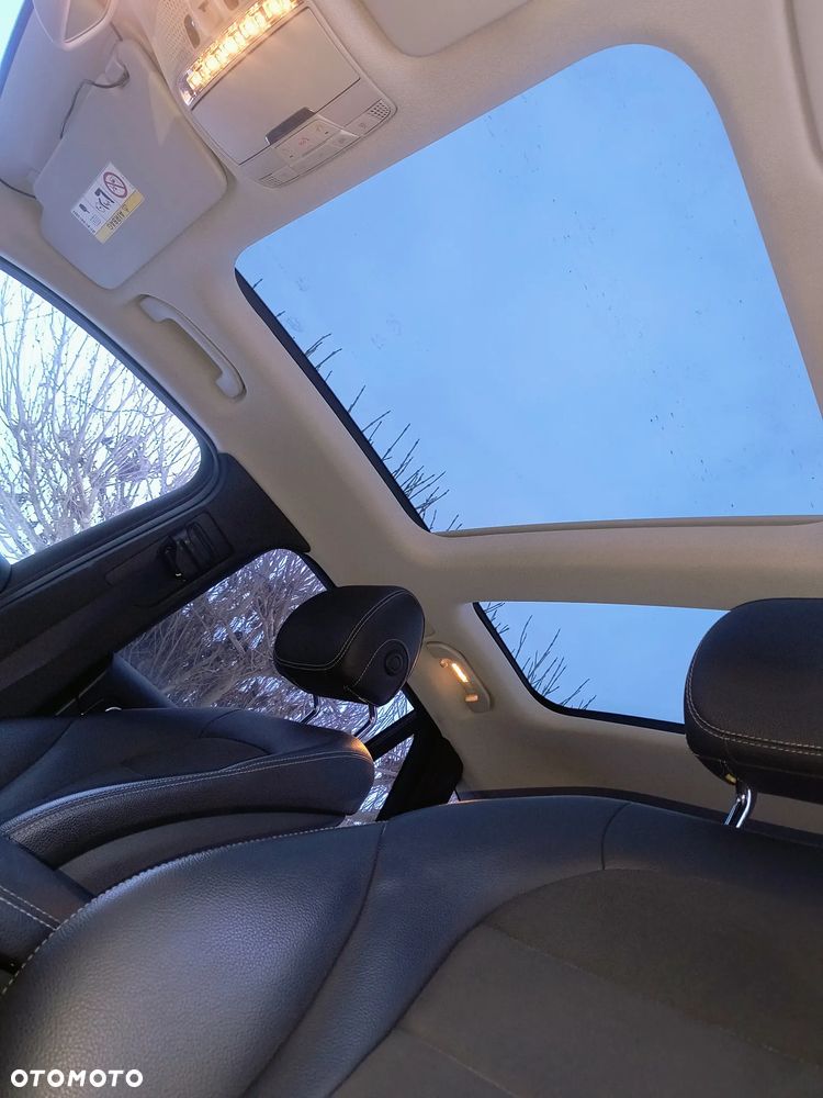 Mercedes-Benz GLC - 16