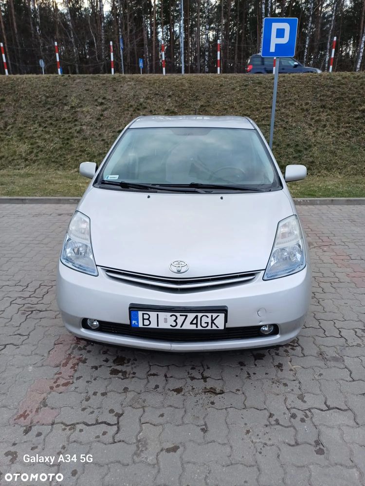 Toyota Prius - 2
