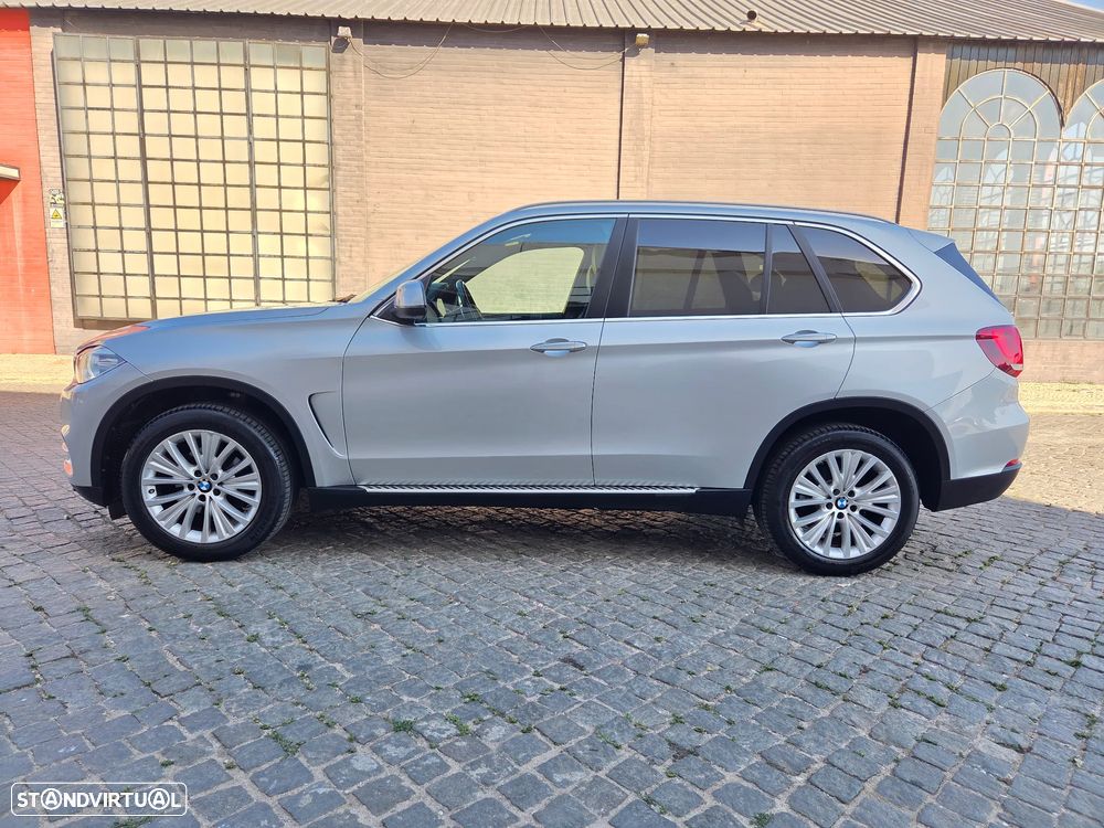 BMW X5 25 d sDrive Comfort 7L - 4