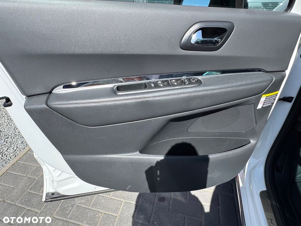 Peugeot 3008 Hybrid4 - 15