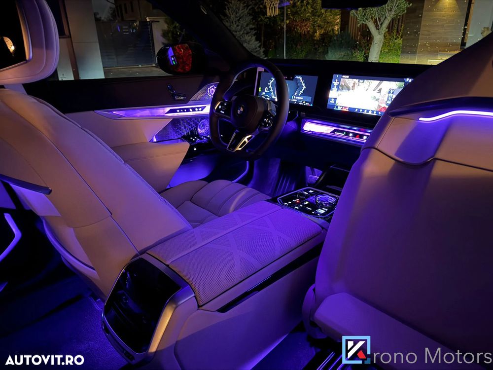 BMW Seria 7 740d xDrive MHEV - 9