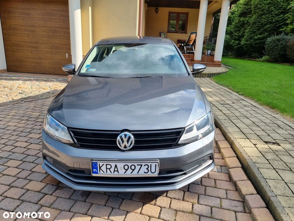 Volkswagen Jetta 2.0 TDI DPF BMT Comfortline - 2