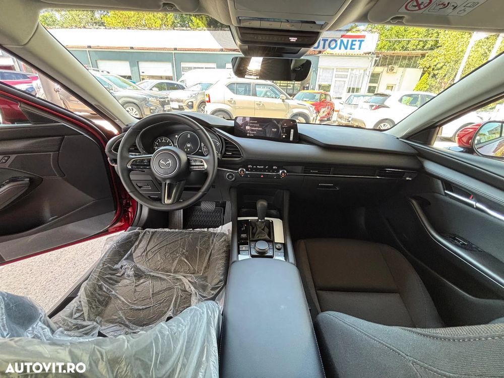 Mazda 3 e-Skyactiv X186 AT MHEV Center-Line - 10