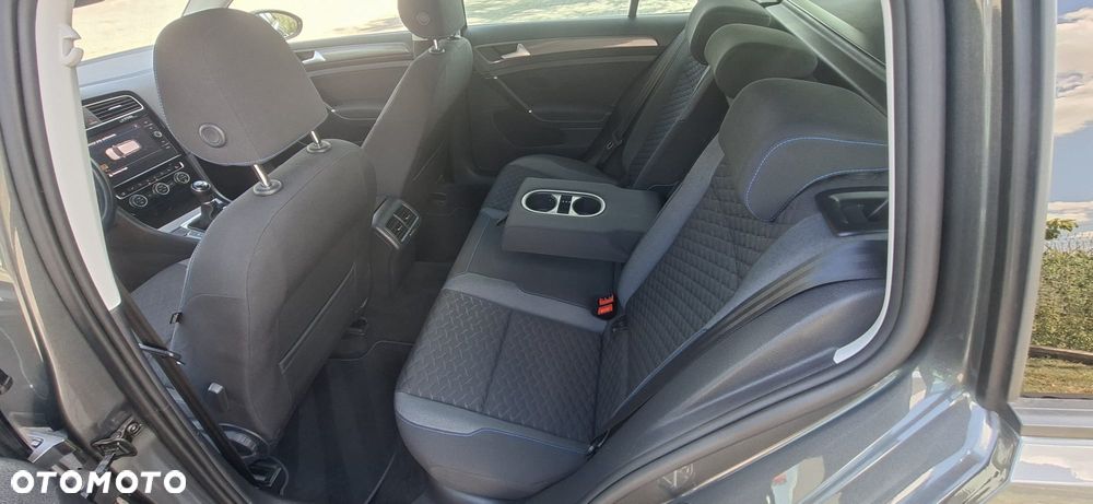 Volkswagen Golf 1.6 TDI SCR Join - 24