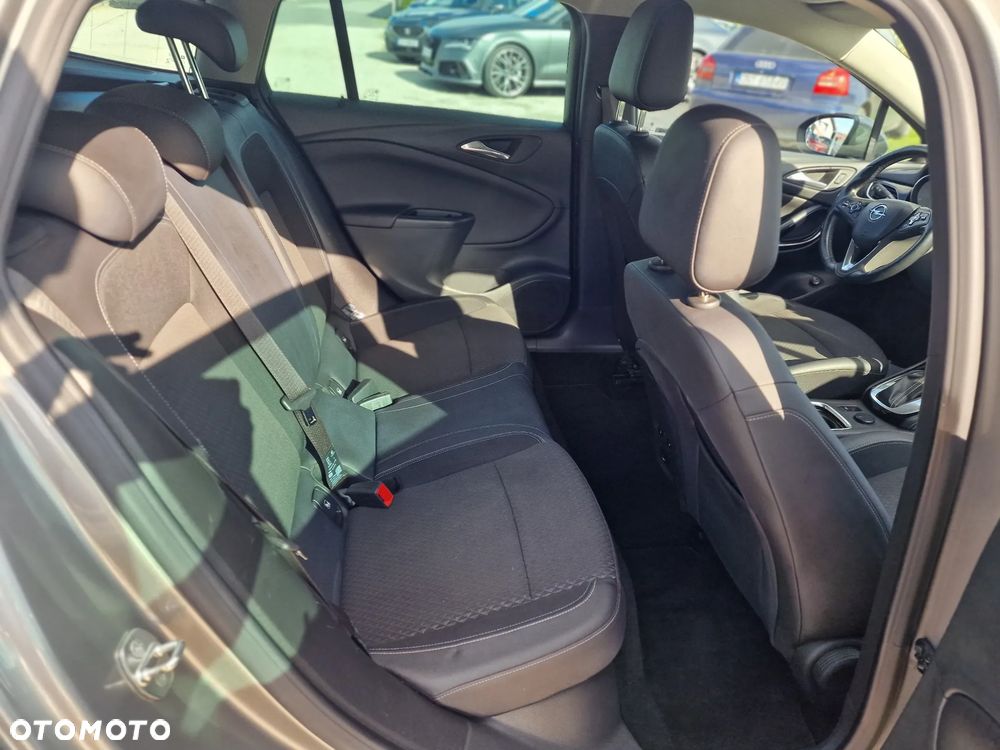 Opel Astra 1.6 D Start/Stop Automatik Business - 21