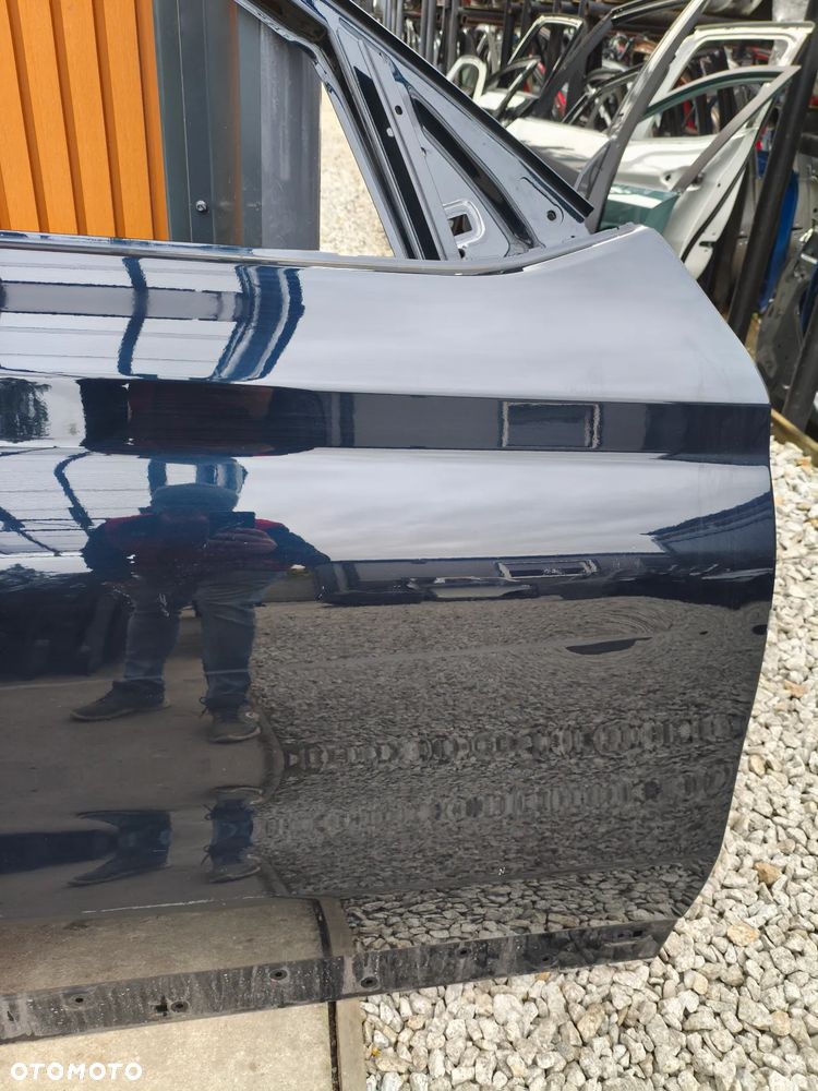 BMW X3 G01 DRZWI PRAWE PRZEDNIE PRZÓD POZNAŃ GIEŁDA POZNAŃ X168 - 2