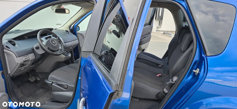 Renault Scenic 2.0 16V Emotion - 25