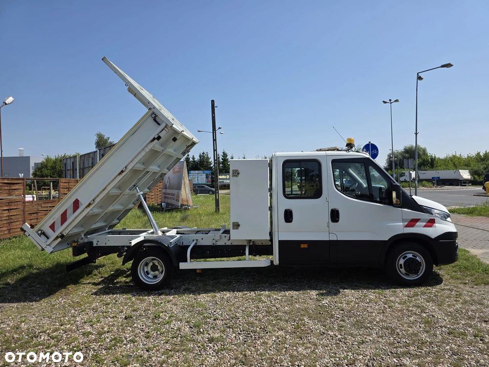 Iveco Wywrotka 7-Osobowa - 6