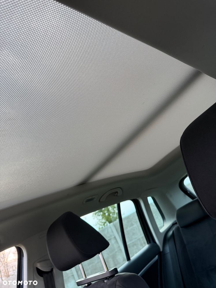 Volkswagen Tiguan - 25