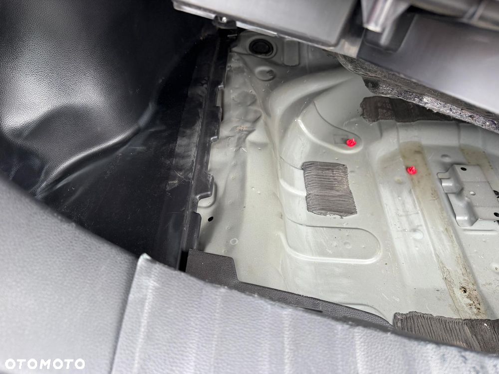 Toyota Corolla Cross 2.0 Hybrid Style - 19