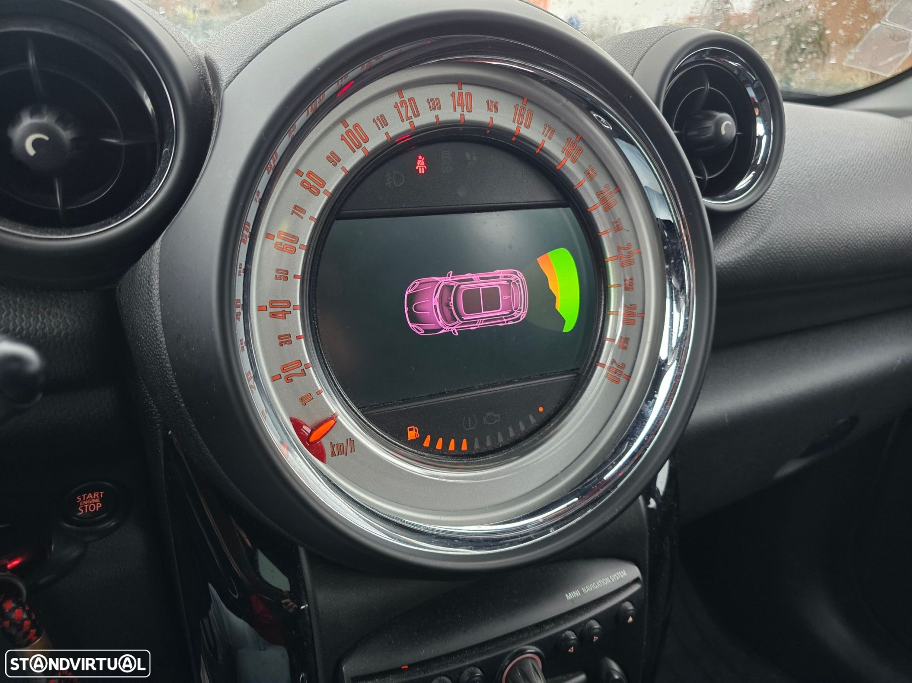 MINI Countryman Cooper D - 10