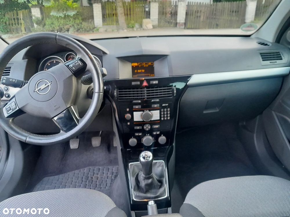 Opel Astra - 19