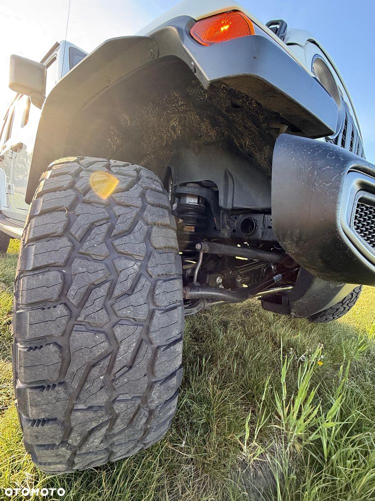 Jeep Wrangler - 23
