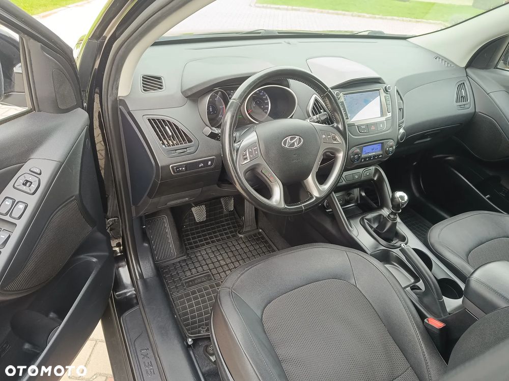 Hyundai ix35 1.7 CRDi 2WD blue Style - 24
