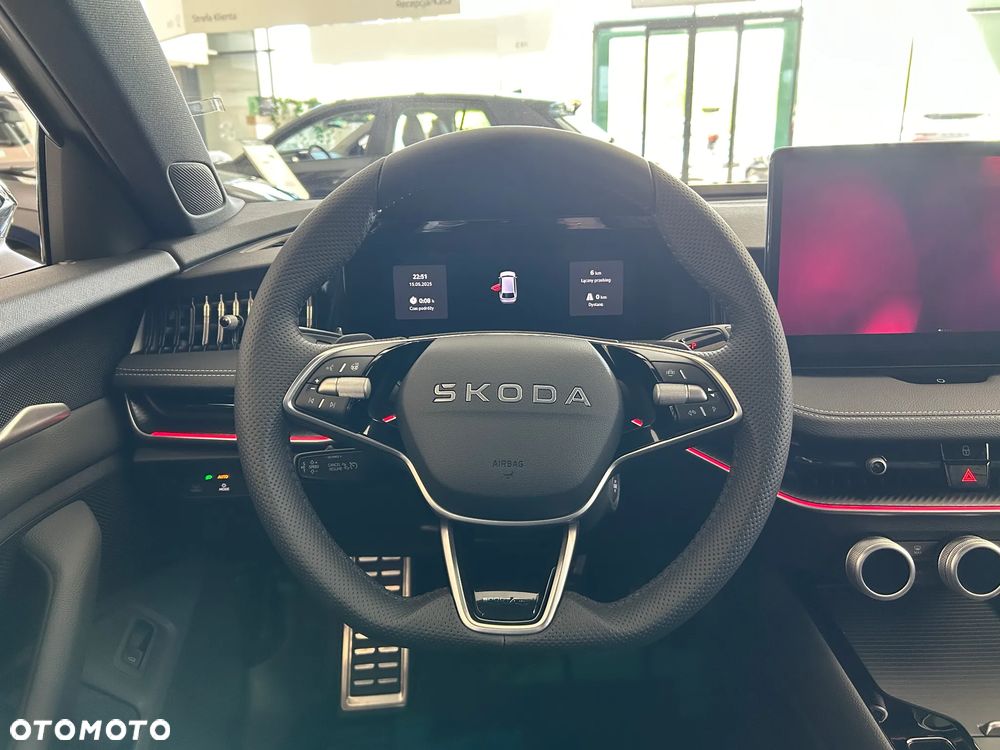 Skoda Superb 2.0 TDI SCR 4x4 Sportline DSG - 19