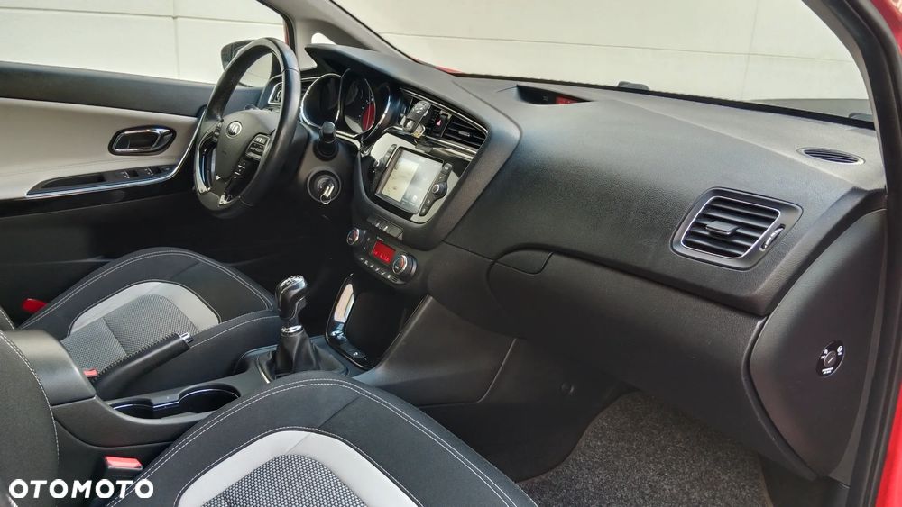 Kia Ceed 1.6 CRDi S - 9