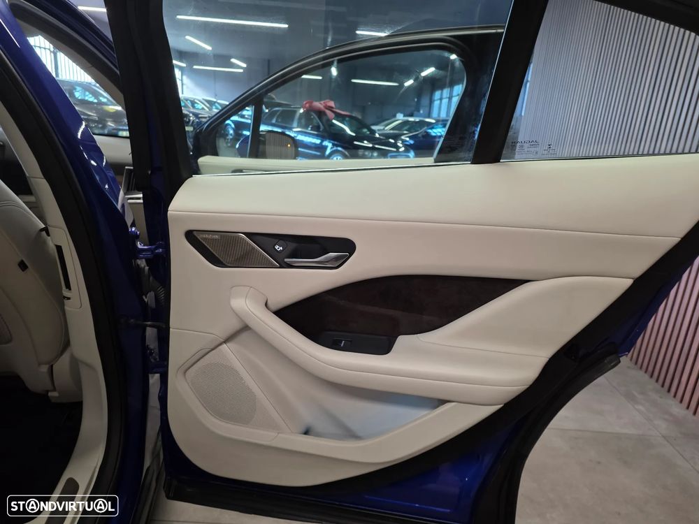 Jaguar I-Pace EV400 AWD SE - 13