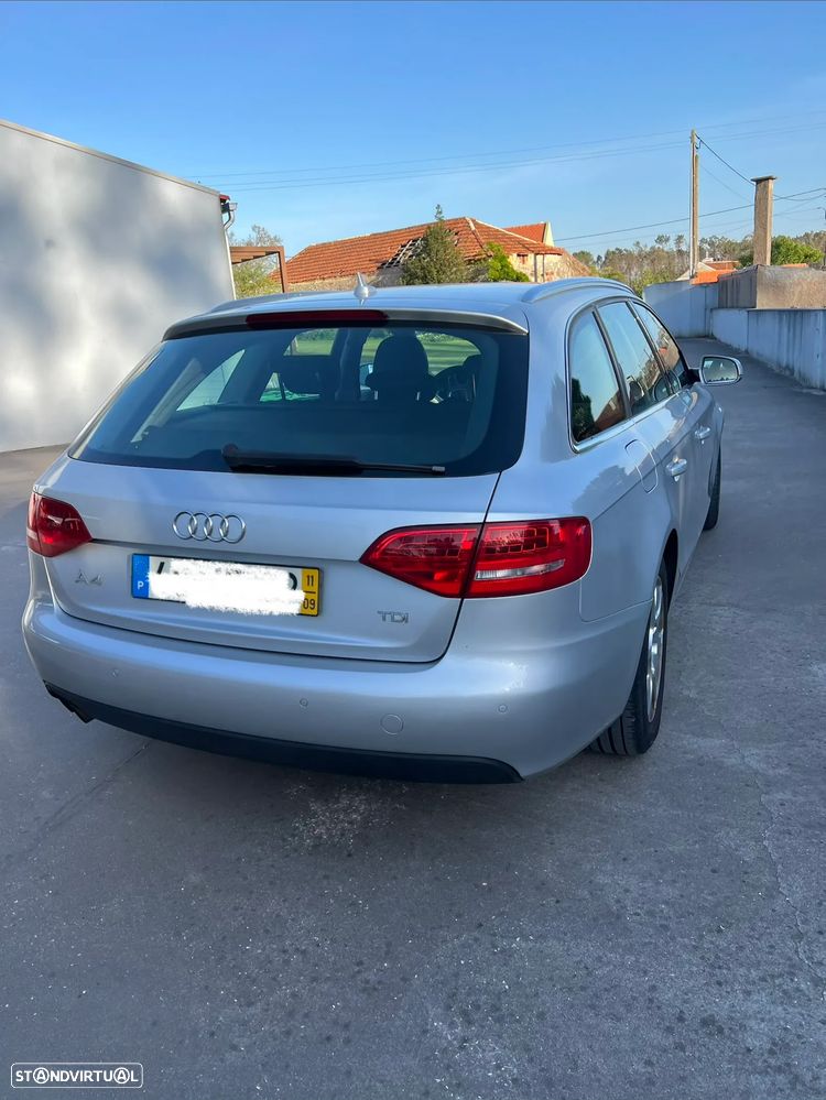Audi A4 Avant 2.0 TDI Advance - 2