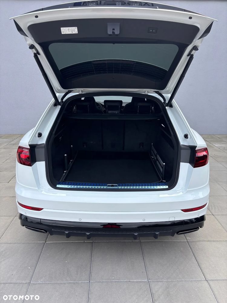 Audi Q8 - 7