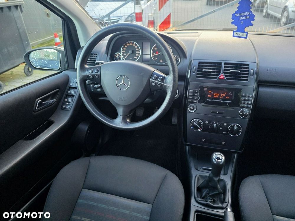 Mercedes-Benz Klasa A 150 Classic - 16